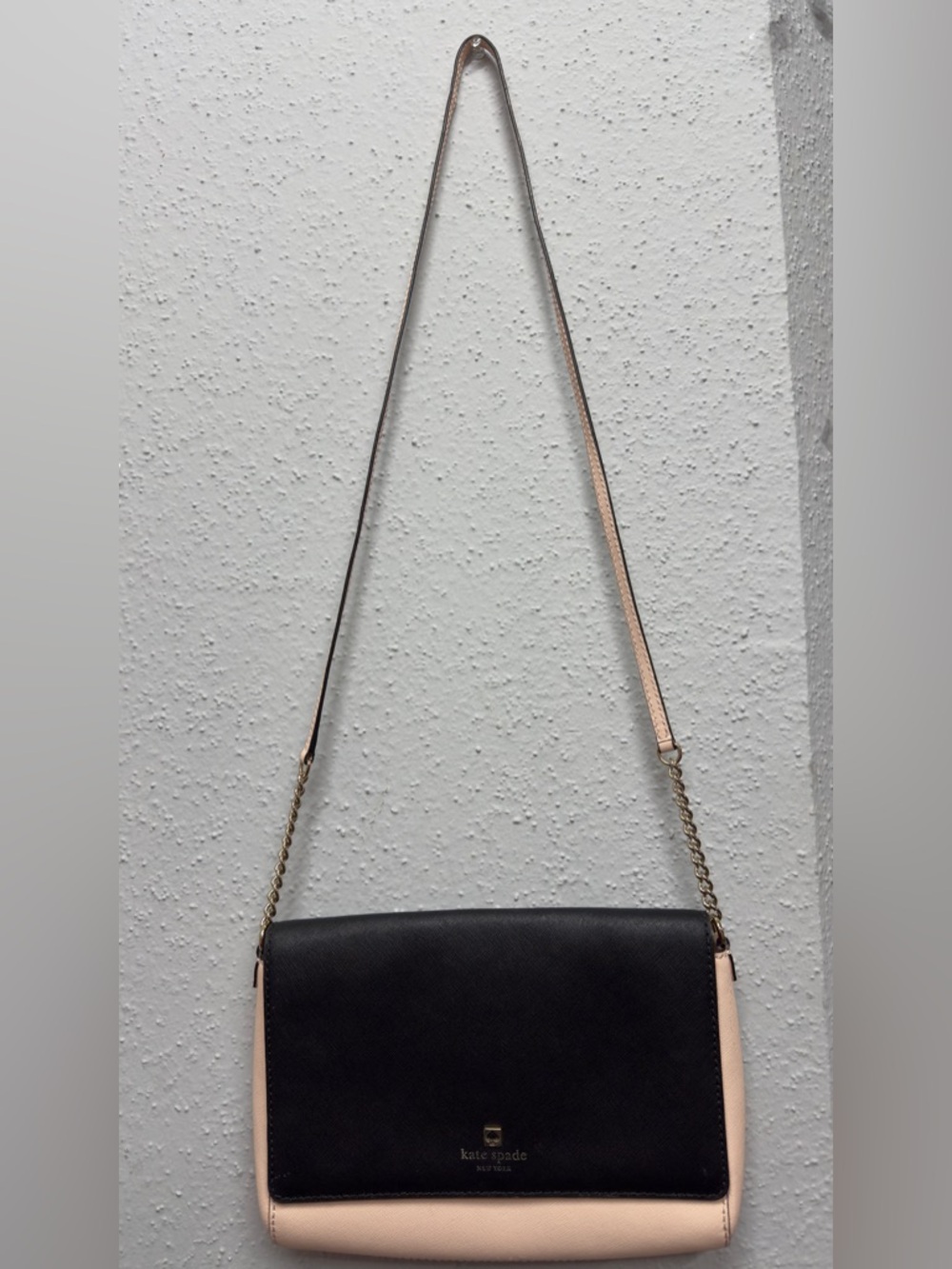 kate spade Black and Blush Two-Tone Chain Shoulder Crossbody - Picture 2 of 4